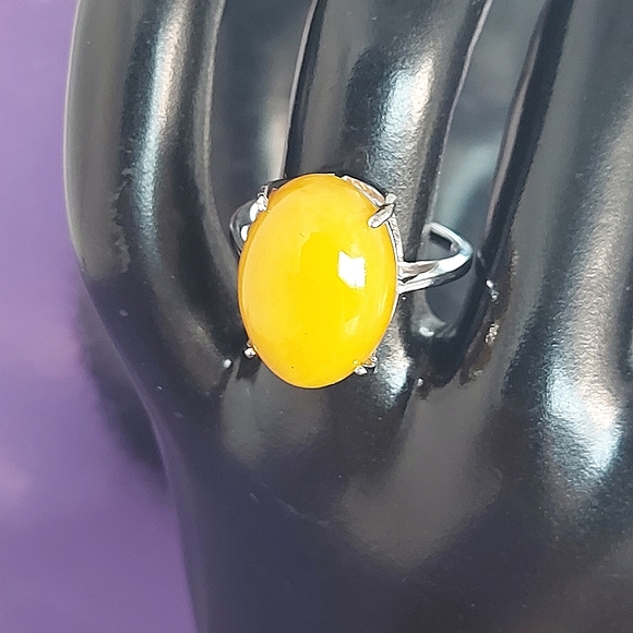 Natural Oval Amber 17x12mm 925 Sterling Silver Ring - Picture 2 of 6